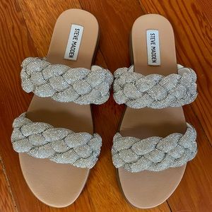 Steve Madden Newbie flat sandals